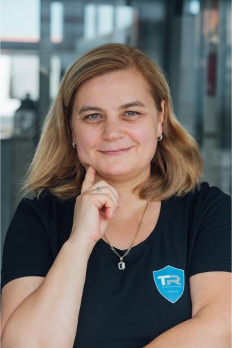 Lilly Karscht, Die gute Fee